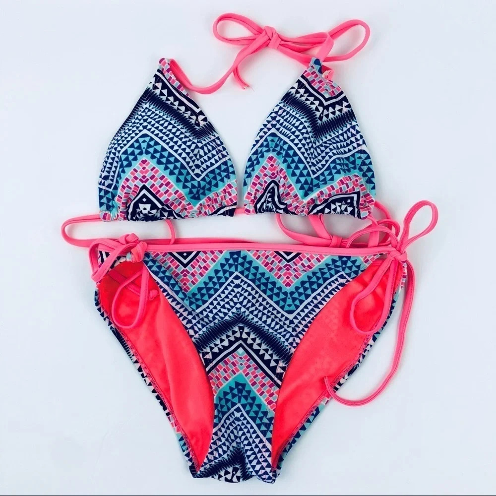 Gap Factory Chevron String Bikini Bottom Swimsuit - image 1